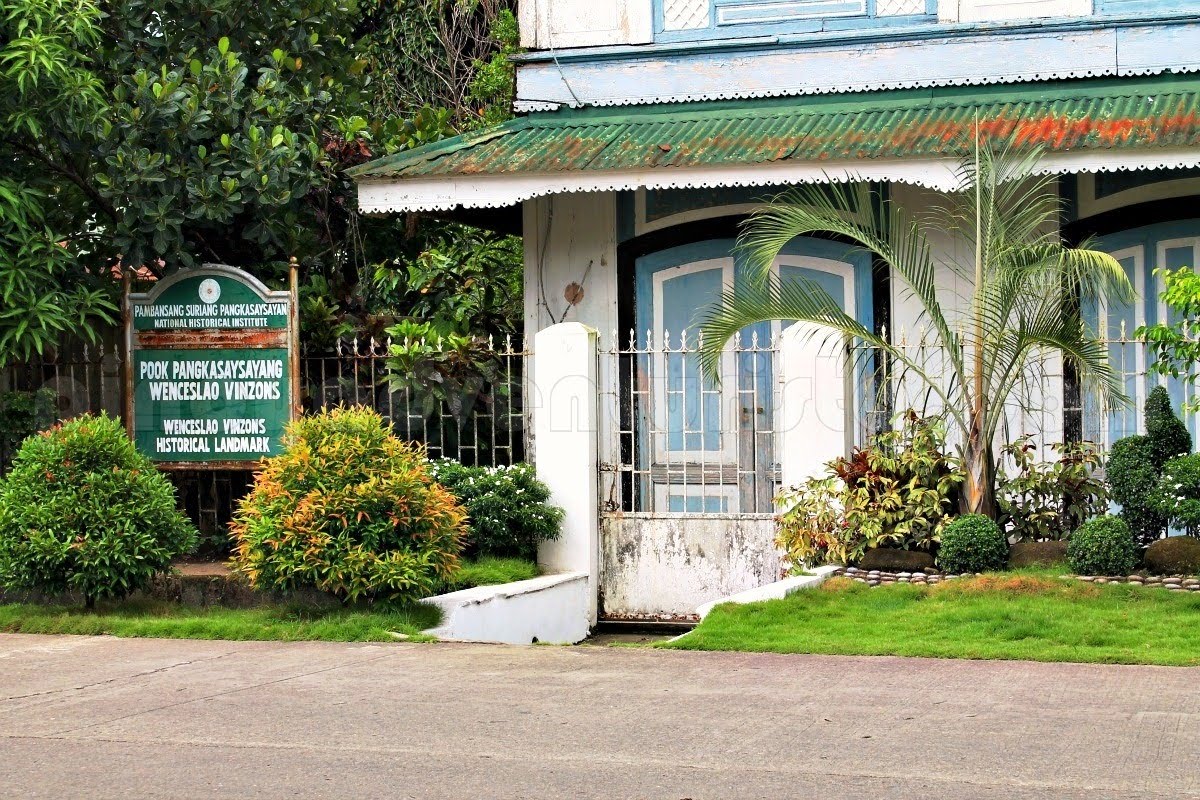 Vinzons Town Proper Heritage Area